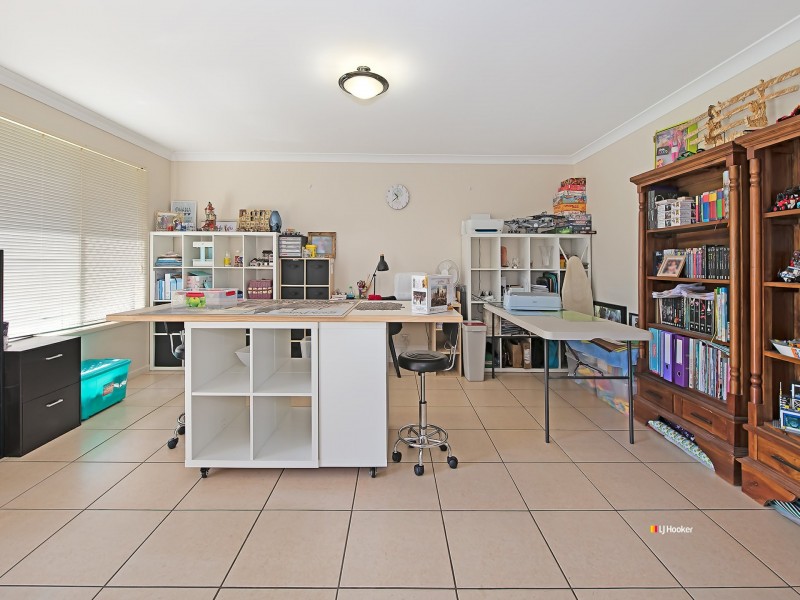 18 Huron Place, Narangba QLD 4504