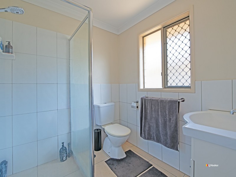 18 Huron Place, Narangba QLD 4504