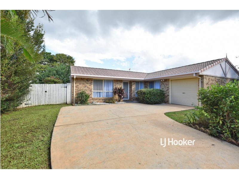 1 Red Admiral Place, Kallangur QLD 4503