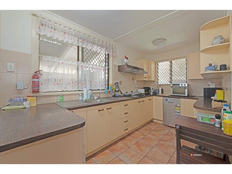 6 Ferrier Street, Kallangur QLD 4503