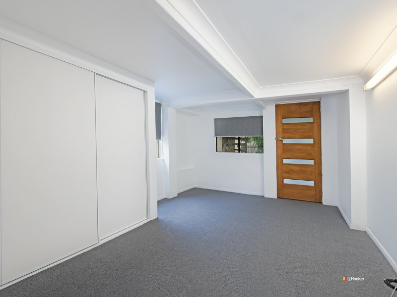62 Somerset Street, Kallangur QLD 4503