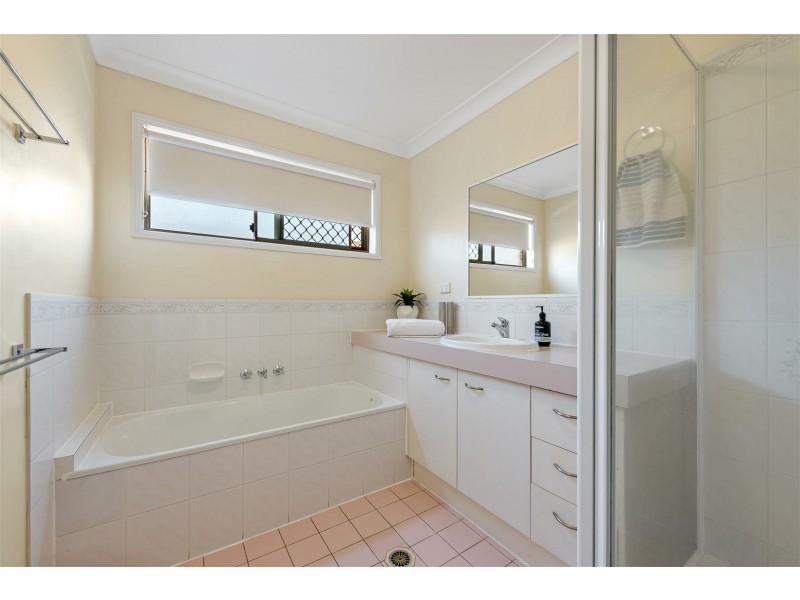 5 Sandringham Court, Bray Park QLD 4500