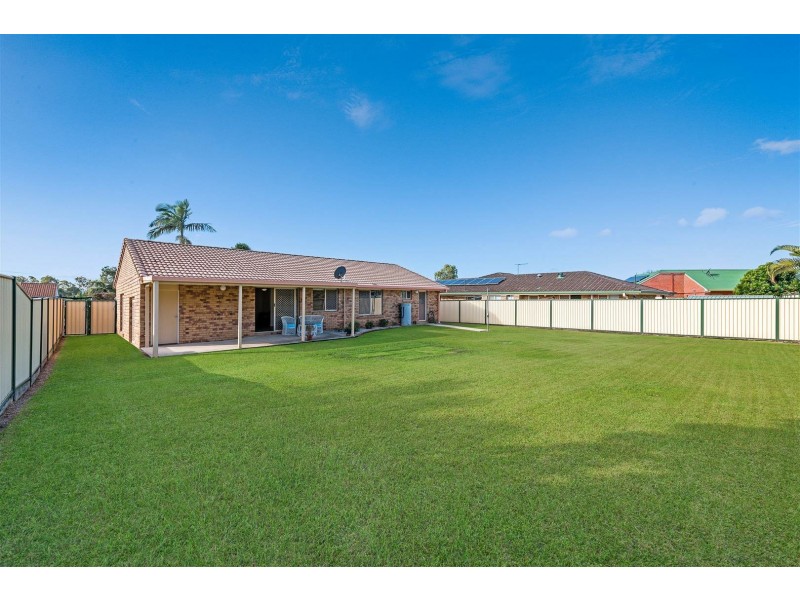 5 Sandringham Court, Bray Park QLD 4500