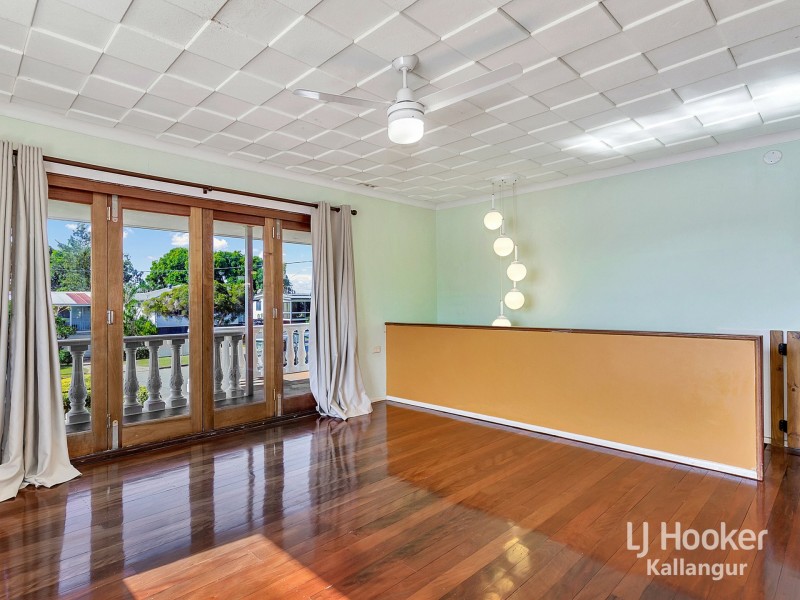 33 Andrew Street, Kallangur QLD 4503