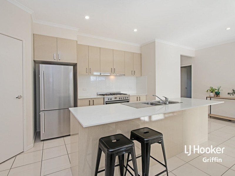 22 Shoreview Boulevard, Griffin QLD 4503