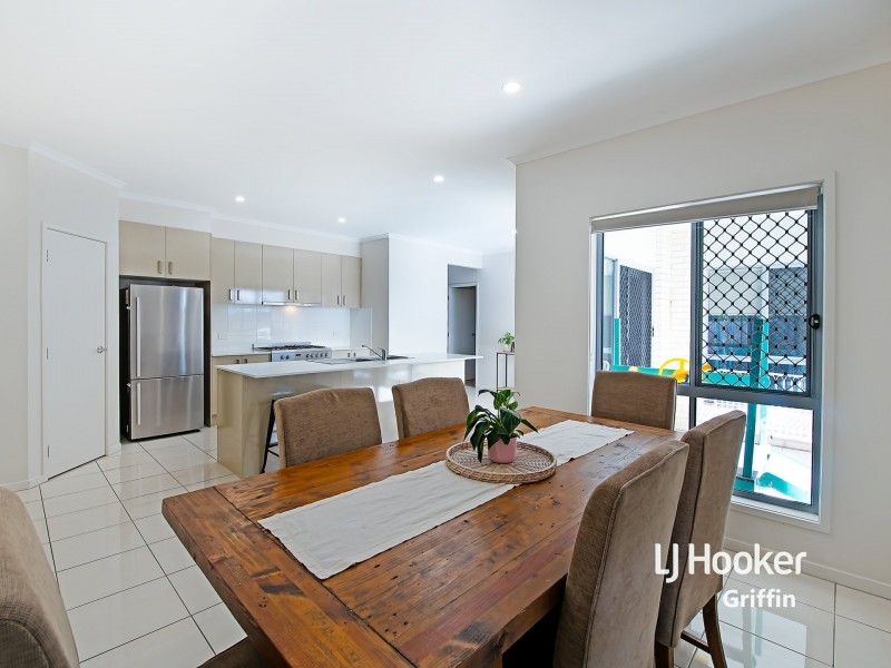 22 Shoreview Boulevard, Griffin QLD 4503