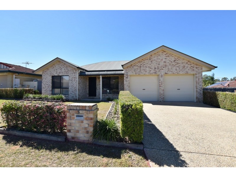 6 Ilinga Place, Kallangur QLD 4503