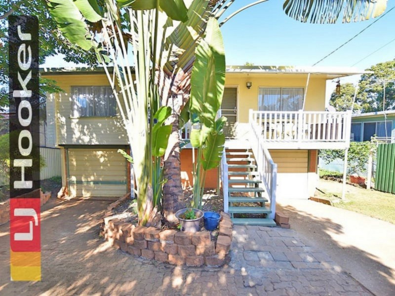 17 Crest Street, Kallangur QLD 4503