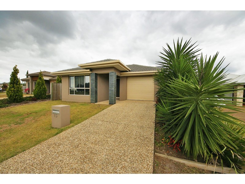 13 Heron Close, Dakabin QLD 4503