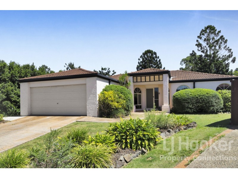 6 Kroning Court, Petrie QLD 4502