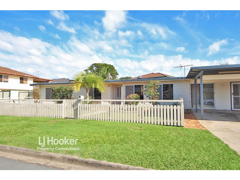 25 Arrakune Crescent, Kallangur QLD 4503