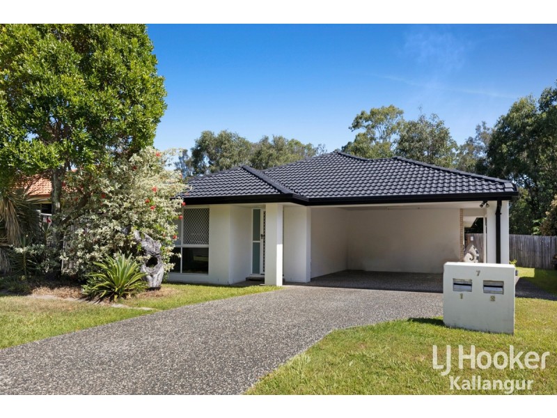 7 Adam Court, Kallangur QLD 4503