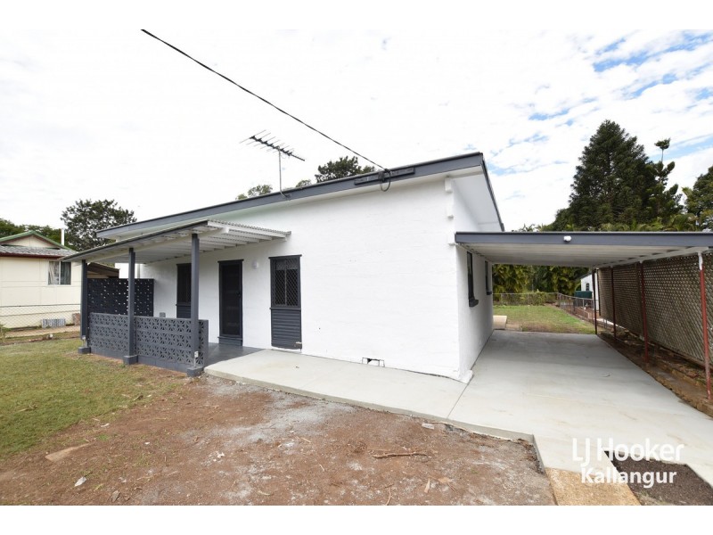 22 The Crescent, Kallangur QLD 4503