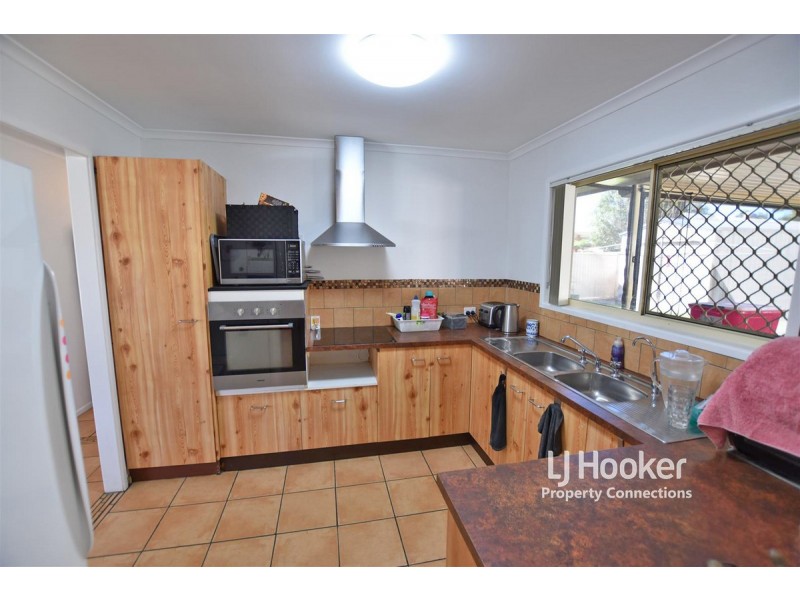 12 Traylen Avenue, Kallangur QLD 4503