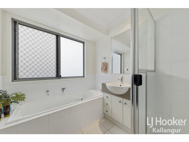 22 Beerwah Parade, Kallangur QLD 4503