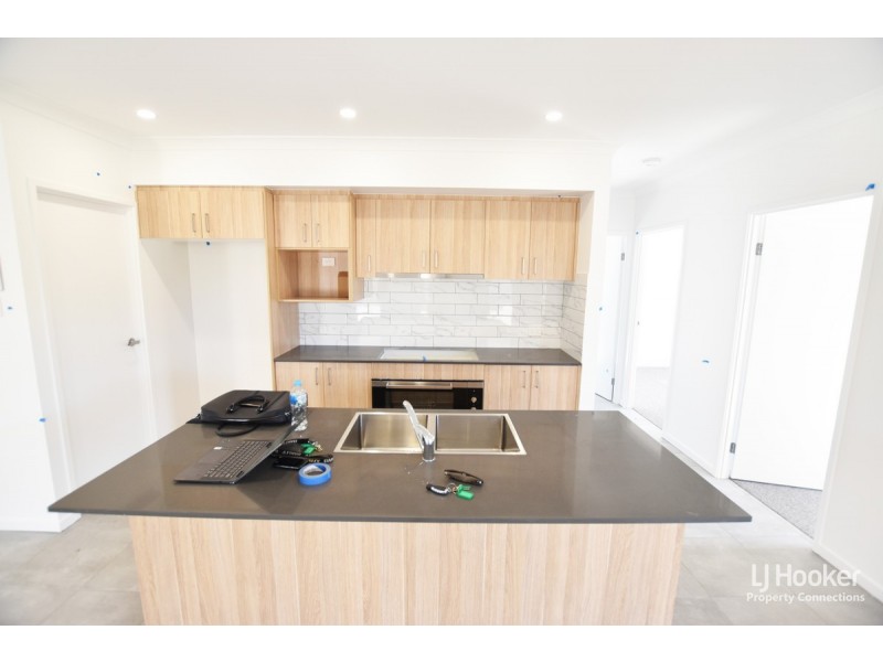 15 Festival Street, Morayfield QLD 4506