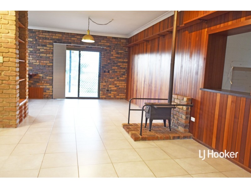 1723 Anzac Avenue, Kallangur QLD 4503