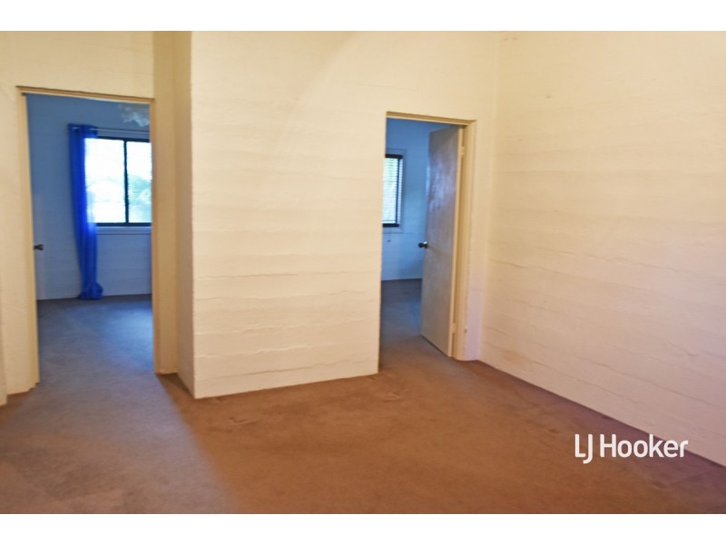 1723 Anzac Avenue, Kallangur QLD 4503