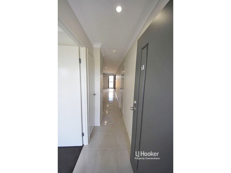 2 Leigh Crescent, Dakabin QLD 4503