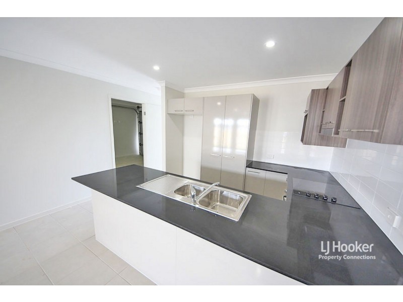 2 Leigh Crescent, Dakabin QLD 4503