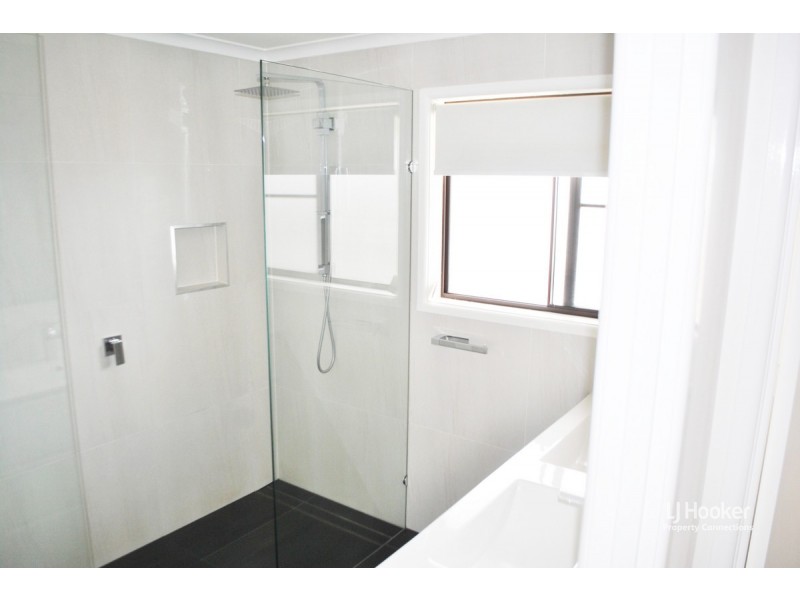 1/23 River Street, Petrie QLD 4502