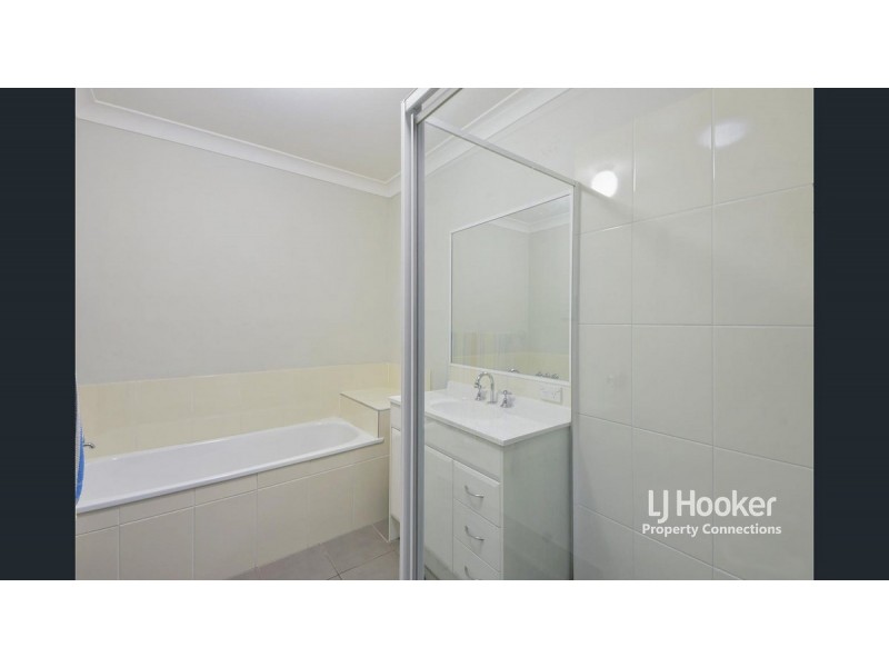 1/16 Varuna Court, Rothwell QLD 4022