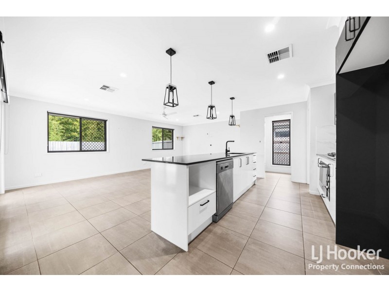 11 Bellestar Street, Griffin QLD 4503