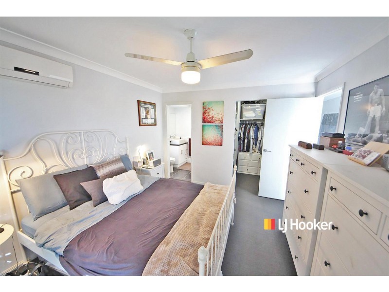 25 Honeyeater Crescent, Dakabin QLD 4503