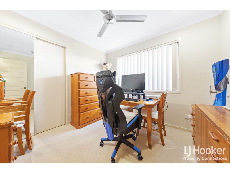 19 Honeyeater Crescent, Dakabin QLD 4503