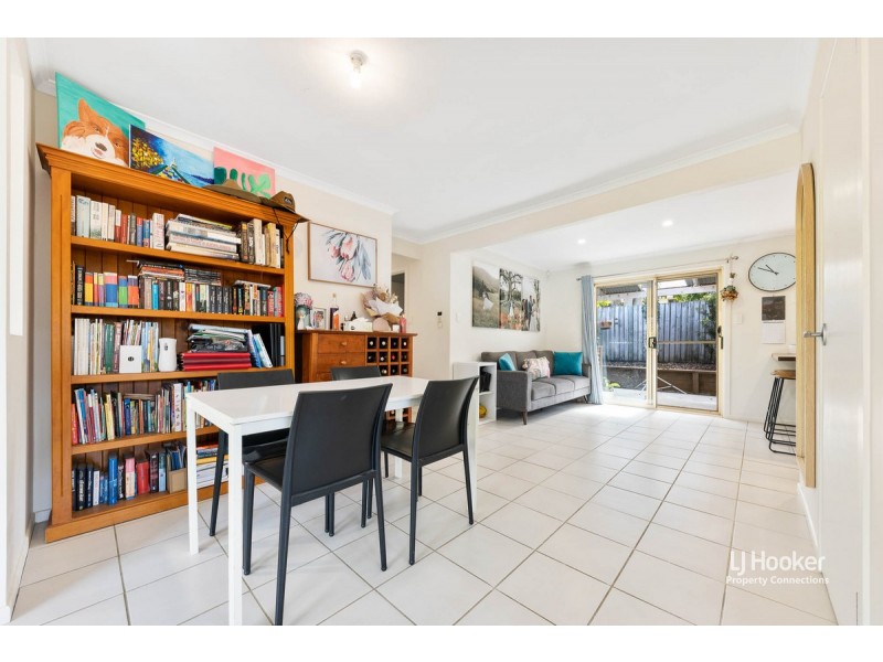 6 Theten Court, Kallangur QLD 4503