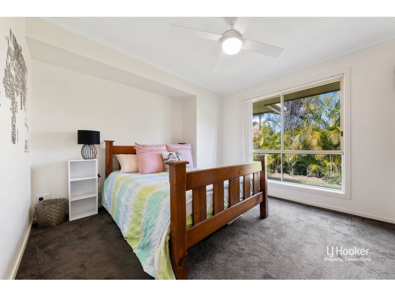 6 Theten Court, Kallangur QLD 4503