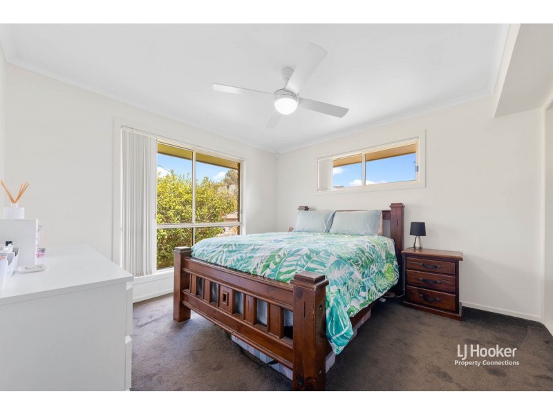 6 Theten Court, Kallangur QLD 4503