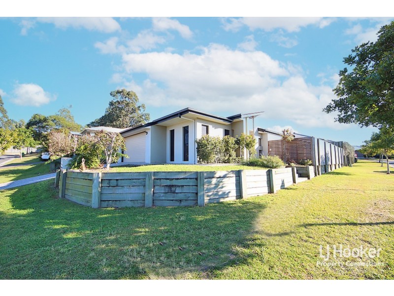 2 Leafwing Street, Kallangur QLD 4503