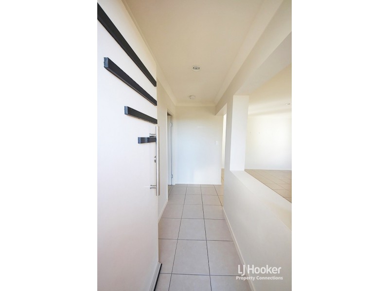 2 Leafwing Street, Kallangur QLD 4503