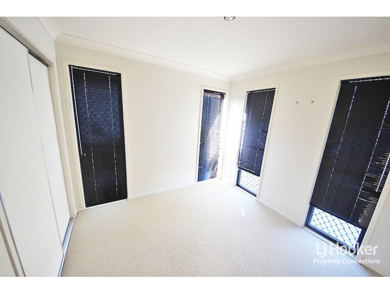 2 Leafwing Street, Kallangur QLD 4503