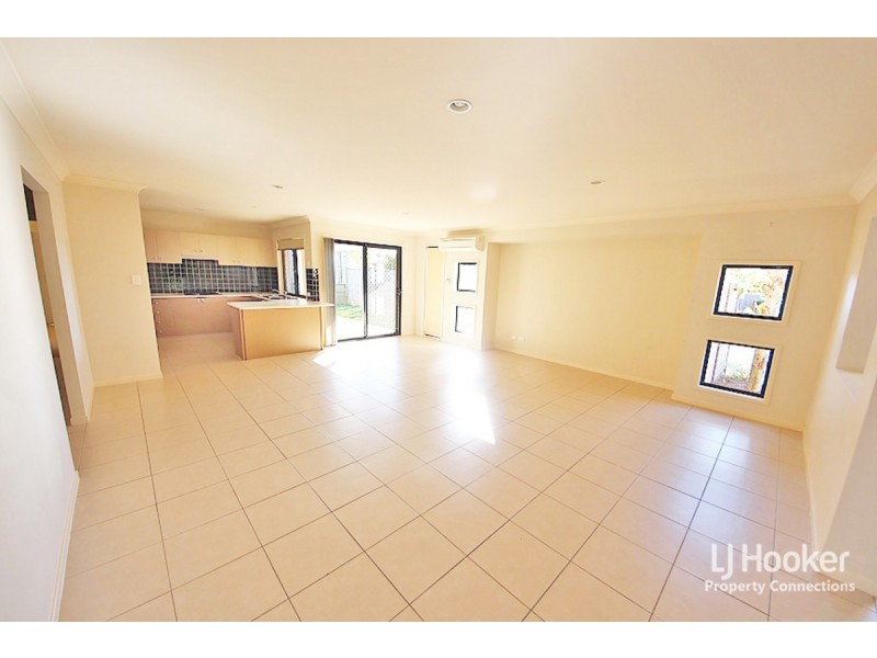 2 Leafwing Street, Kallangur QLD 4503