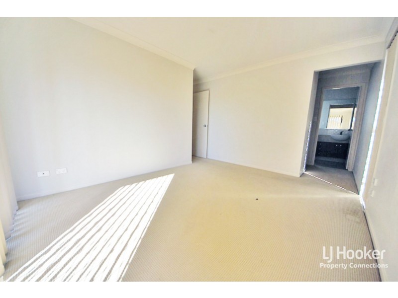 2 Leafwing Street, Kallangur QLD 4503