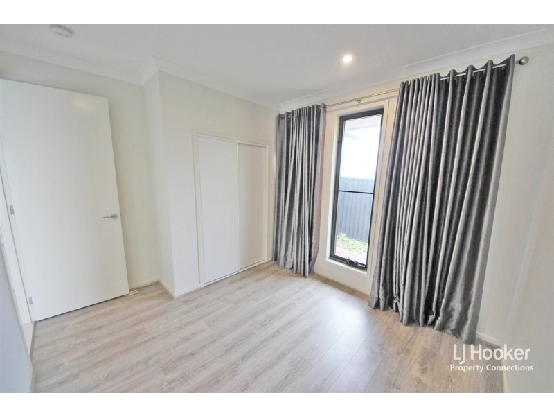 7 Victory Drive, Griffin QLD 4503