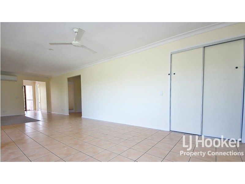 6 Venetian Court, Griffin QLD 4503