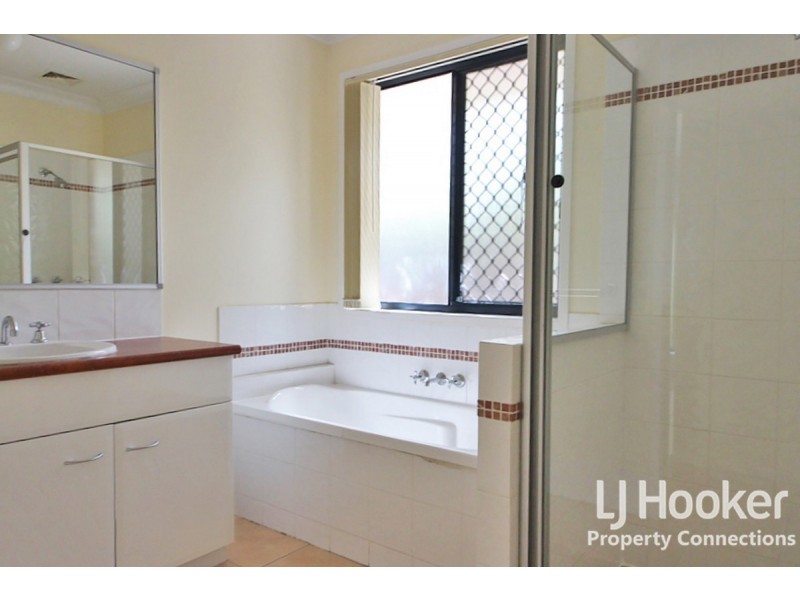 6 Venetian Court, Griffin QLD 4503