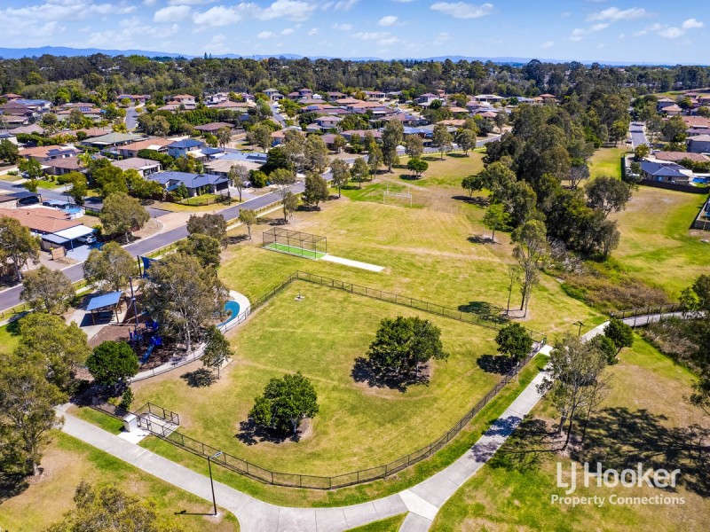 6 Venetian Court, Griffin QLD 4503