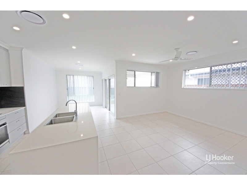 9 Majestic Avenue, Griffin QLD 4503