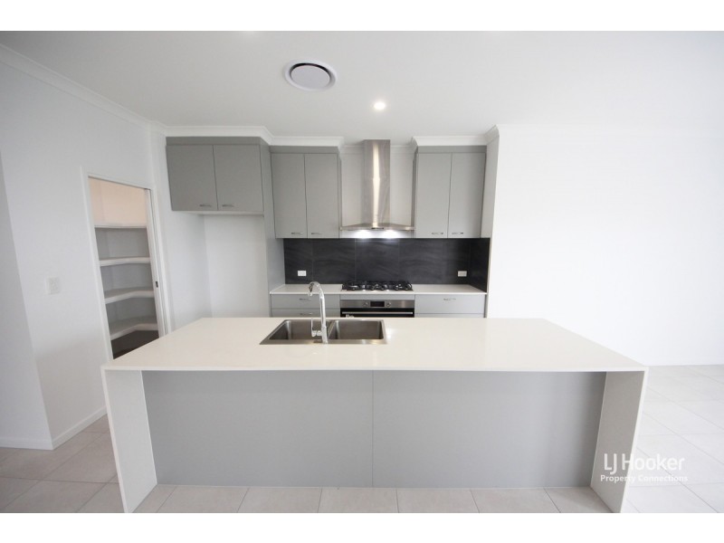 9 Majestic Avenue, Griffin QLD 4503