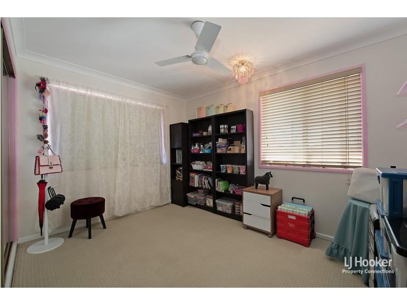 18 Campbell Street, Kallangur QLD 4503