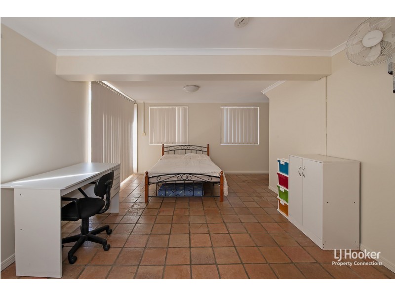 18 Campbell Street, Kallangur QLD 4503