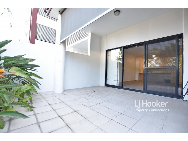 4/37 Playfield Street, Chermside QLD 4032