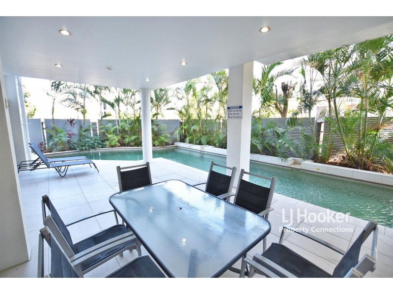 4/37 Playfield Street, Chermside QLD 4032