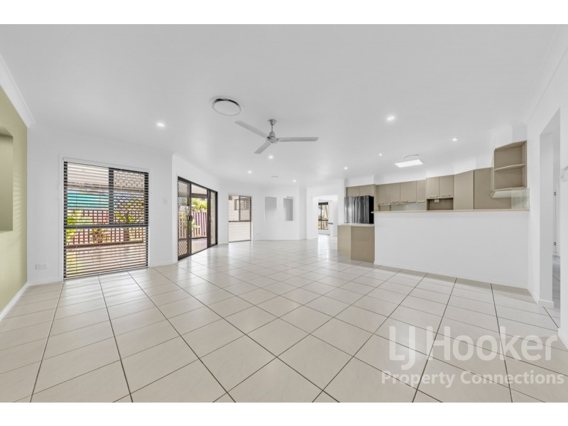 16 Yellow Robin Court, Narangba QLD 4504