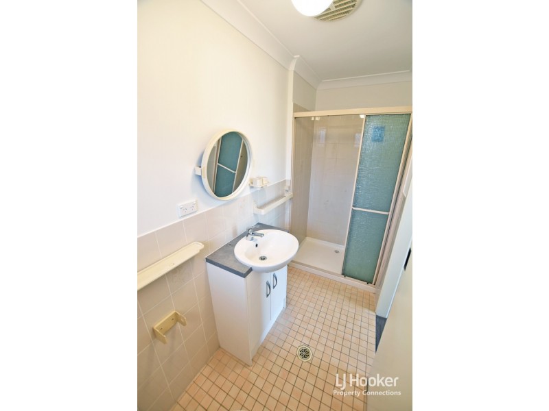 8 Cognac Court, Petrie QLD 4502