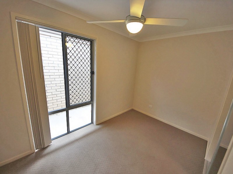 48 Birchgrove Crescent, Kallangur QLD 4503